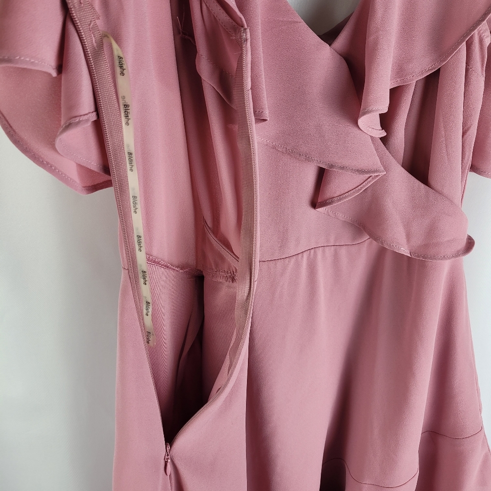 Ruffled V-Neck Mini Dress in Mauve Pink - Picture 11 of 16